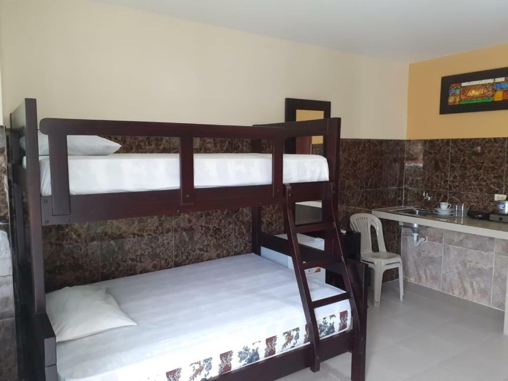 Habitacion Vacacional Camboriu ซาลีนาส ภายนอก รูปภาพ